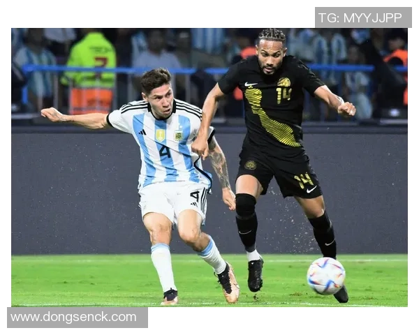 世界杯波尔图大胜多特蒙德帽子戏法引发全场狂欢战术分析揭秘