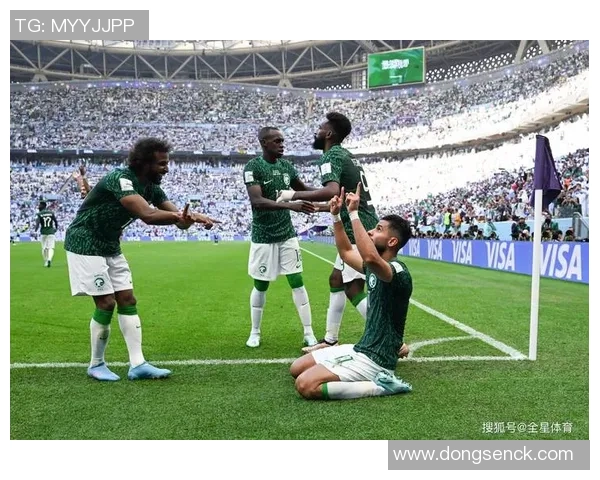 世界杯惊喜：那不勒斯逆转巴黎圣日耳曼引发全场狂欢数据分析揭秘