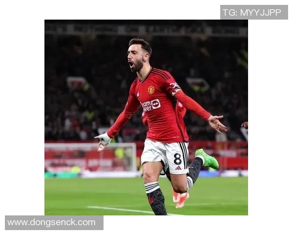 友谊赛精彩对决利物浦与曼联战成平局帽子戏法瞬间引发全场热烈反响