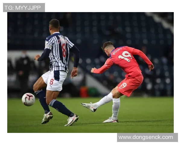 意甲激战莱比锡完胜巴黎圣日耳曼绝杀时刻点燃全场激情 意甲激战莱比锡完胜巴黎圣日耳曼绝杀时刻点燃全场激情