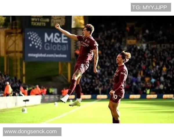 英超激战:曼城逆转利物浦点球大战精彩瞬间引发全场沸腾 英超激战:曼城逆转利物浦点球大战精彩瞬间引发全场沸腾