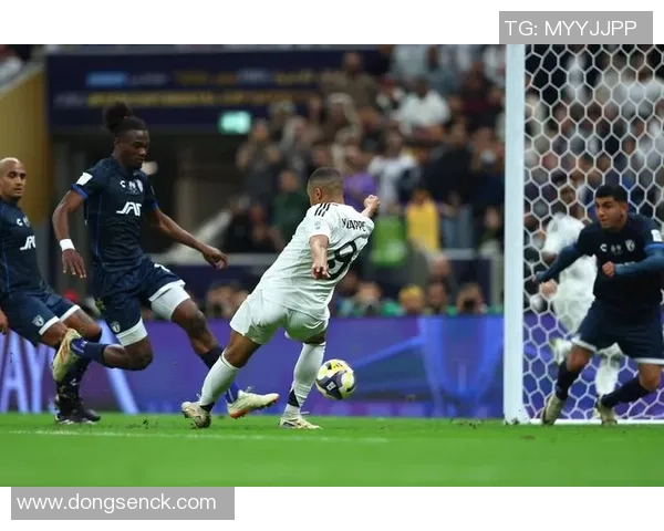 皇马与多特蒙德激战成平局帽子戏法引发转会热议