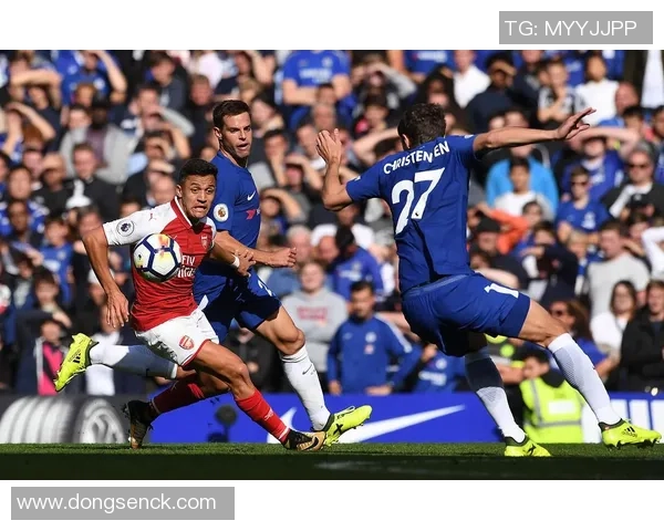 世界杯热刺与里昂激战成平局争议判罚引发全场热议