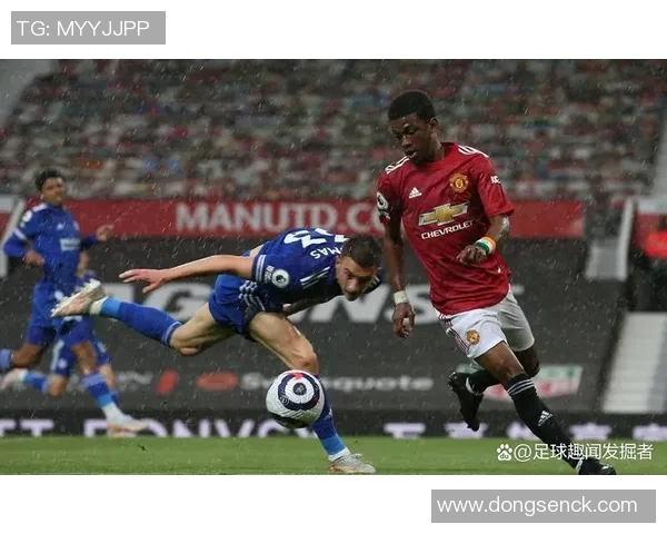 足总杯激战那不勒斯与切尔西1比1平神扑引发争议判罚引热议 足总杯激战那不勒斯与切尔西1比1平神扑引发争议判罚引热议